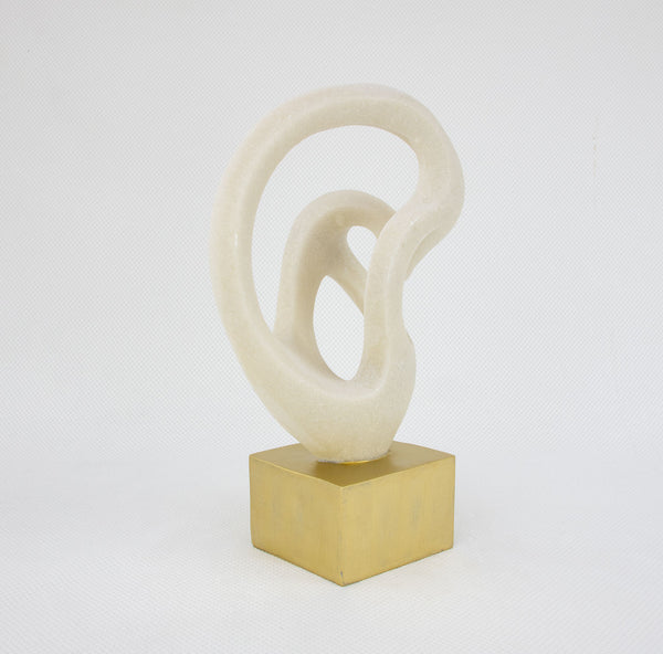 Zeugma Stone Sculpture With Elegant White Stone Finish And Gold Base - Perfect Decorative Accent Piece!   Cf1240080-x602
