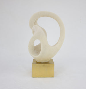 Zeugma Stone Sculpture With Elegant White Stone Finish And Gold Base - Perfect Decorative Accent Piece!   Cf1240080-x602