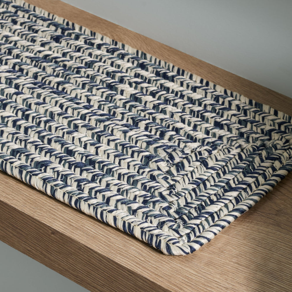 Safavieh Braided Stair Treads In Dark Blue Ivory — Hand-Woven Polypropylene/Polyester, Low-Profile, Slip-Resistant, Machine-Washable, Coastal Farmhouse Flair STT201N-SET13