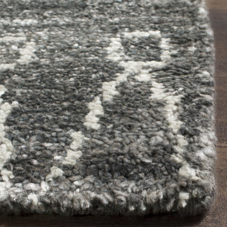Safavieh Stone Wash Bamboo Silk Hand Knotted Rug Bohemian Geometric Accent for Modern Interiors STW312A-1SQ