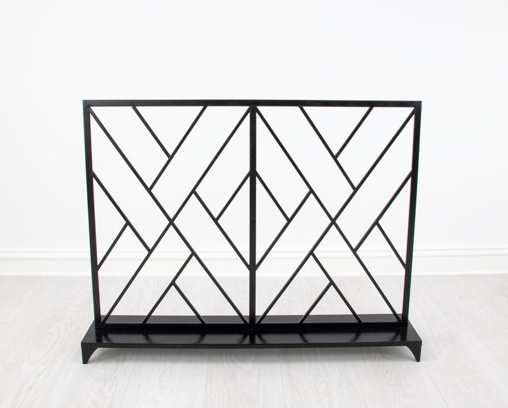 Zeugma Selina Geometric Firescreen - Handcrafted Metal Frame For Elegant Hearth Decor And Dramatic Appeal Black Leaf Finish Metal Selina Black