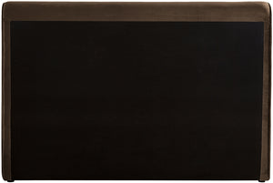 Sloan Brown Velvet Queen Bed SloanBrown-Q Meridian Furniture