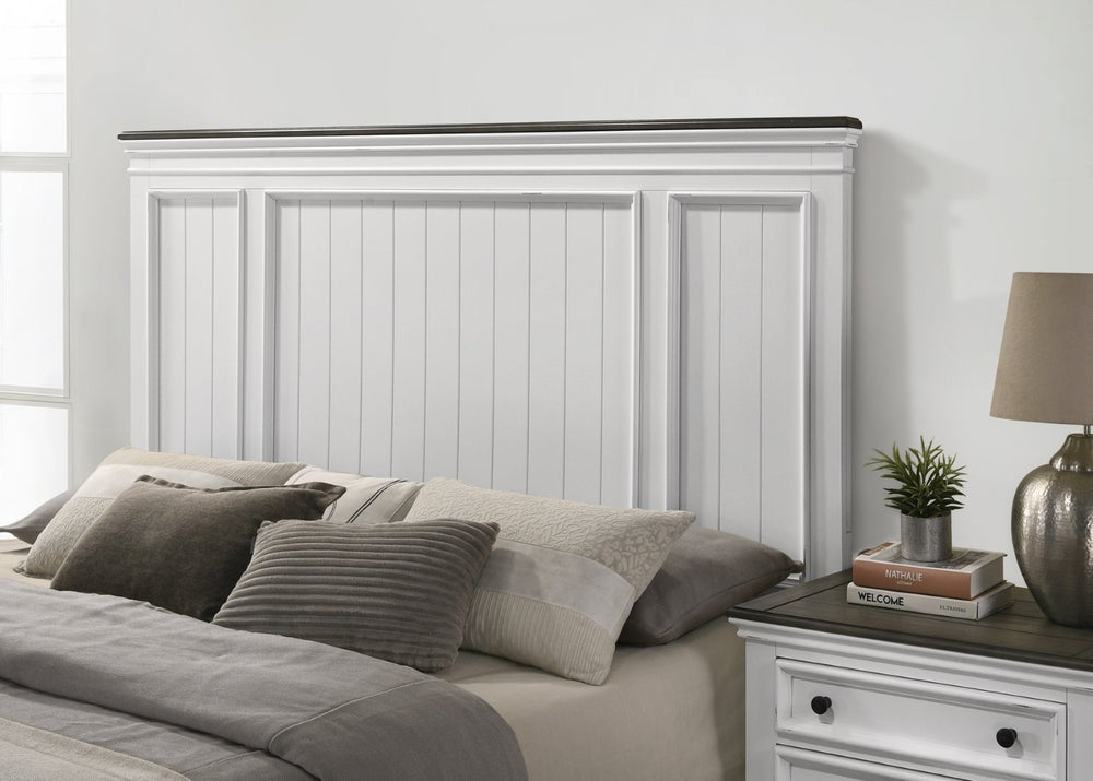 English Elm Clelane Modern Farmhouse King Bedroom Set Shiplap Solid Wood Weathered White Finish T2574P202583