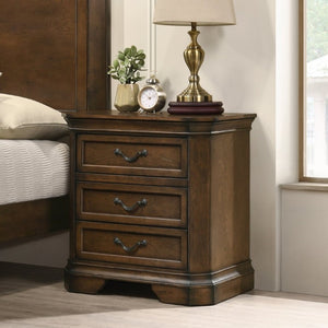 English Elm Maderne Antique Walnut Traditional Panel Queen Bedroom Set with Pewter Hardware T2574P204905
