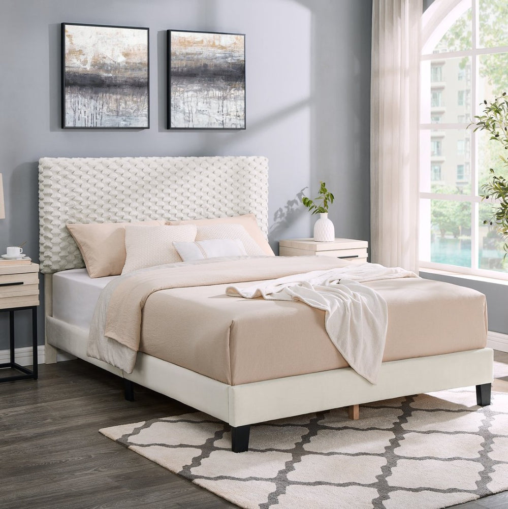 English Elm Findlay Quilted Upholstered Platform Bed with Foam Panels and Matte Black Block Feet T2574P241780