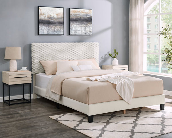 English Elm Findlay Queen Bedroom Set Upholstered Platform Bed with Two Wood Nightstands T2574S00199