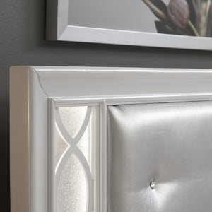 English Elm Galaxy Tufted Silver Fabric King Bed with Led Lighting and Pearlized White Frame T2574S00309