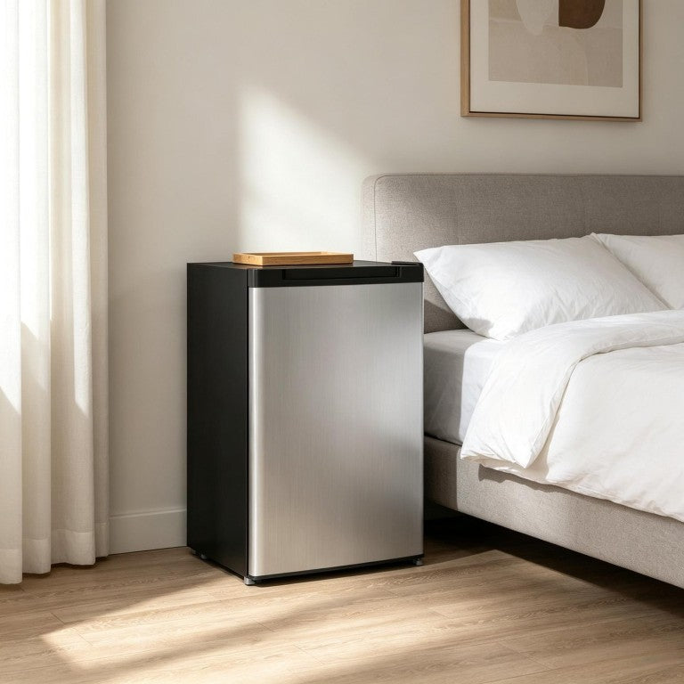 English Elm Versatile Compact Upright Freezer with Three Shelves for Apartments and Small Spaces T3971P543705