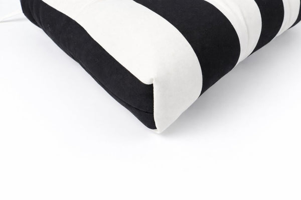 English Elm Outdoor Tufted Seat Cushions Botanical Floral Polyester Patio Dining Chair Pads with Ties White+Black (Striped) Set of 8 T6231P529746