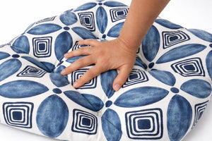 English Elm Outdoor Tufted Seat Cushions Botanical Floral Polyester Patio Dining Chair Pads with Ties Blue Set of 4 T6231P529748