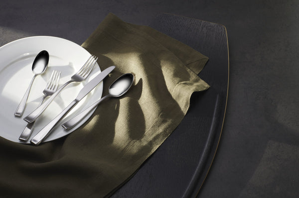 Lenox Moda 65 Piece 18/10 Stainless Steel Flatware Set Mirror Polish Serves 12 T711065DL20