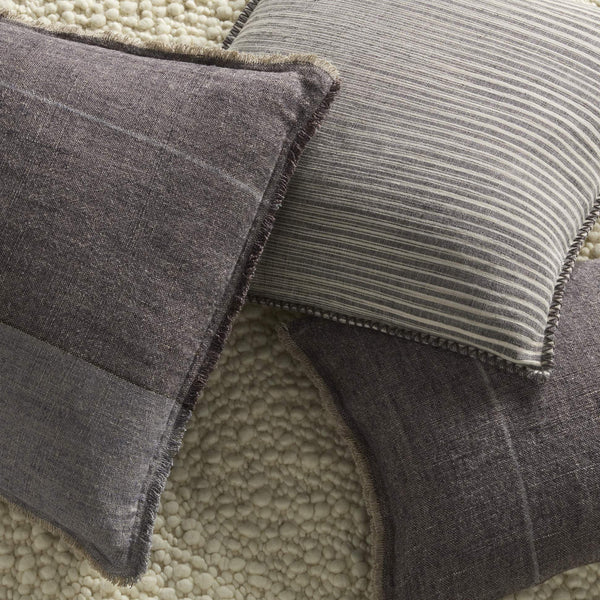 Jaipur Living Jaipur Living Morrigan Linen Striped Throw Pillow Cover with Artisan Fringe Trim 16"X24" Lumbar PLC102611