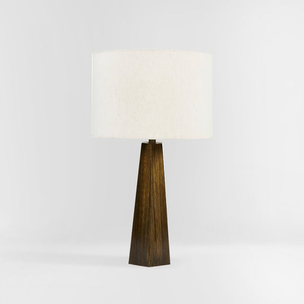 Safavieh JANDEAN, JANDEAN 27-Inch Brown Iron Table Lamp - Elegant Home Accent for Cozy Lighting & Timeless Appeal TBL2002A