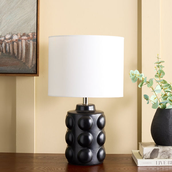 Safavieh Shylo, 21.5 Inch Black Ceramic Table Lamp - Elegant Modern Design For Cozy Lighting In Any Space Black Ceramic Body ,Fabric Shade Tbl2024a