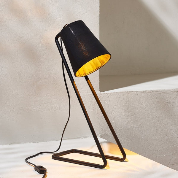 Safavieh GUARNERE, 20-Inch Black and Gold Table Lamp - Modern Iron & Fabric Accent for Home Decor Elegance TBL3004A