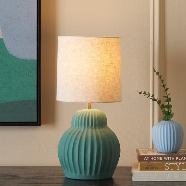 Safavieh Destryn, 18 Inch, Green, Paper Mache/Iron Table Lamp  TBL3014A