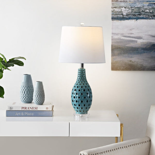 Safavieh HARLEM, HARLEM 26-Inch Ceramic Table Lamp - Modern Accent Lighting for Stylish Living Spaces & Cozy Ambiance Blue TBL4250A