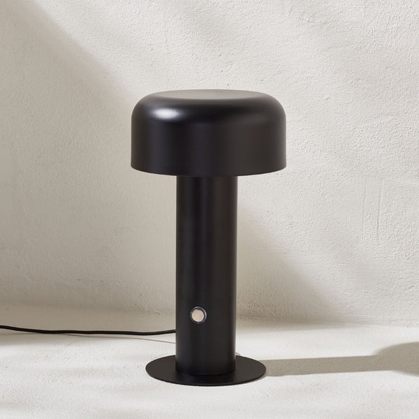 Safavieh MAYELLA, 11-Inch Black Rechargeable LED Table Lamp for Modern Spaces - Stylish & Portable Lighting Solution TBL4313A