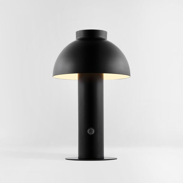 Safavieh NIARA, Modern Rechargeable LED Table Lamp for Home & Office – Elegant Design, Versatile Lighting Solution Black TBL4315B