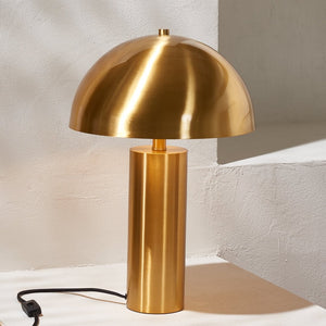 Safavieh IRIA, 20.4-Inch Gold Table Lamp - Modern Design for Cozy Illumination in Bedrooms and Offices TBL4319A