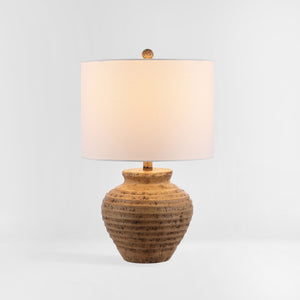 Safavieh KAMRYN, 23-Inch Brown Polyresin Table Lamp - Modern Elegance with Warm Ambient Light for Any Space TBL4351A