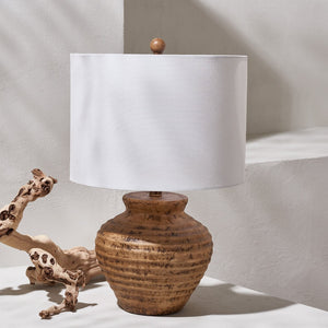 Safavieh KAMRYN, 23-Inch Brown Polyresin Table Lamp - Modern Elegance with Warm Ambient Light for Any Space TBL4351A