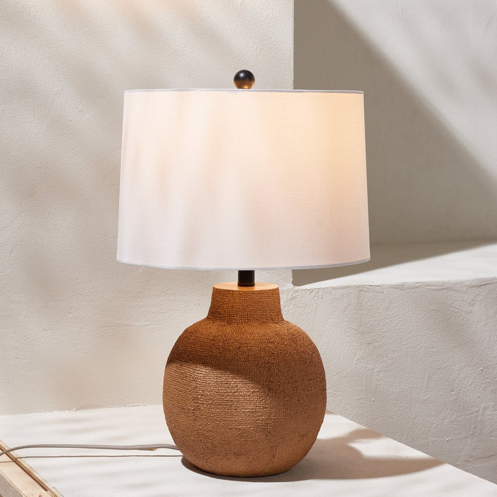 Safavieh ACER, 24-Inch Tan Resin Table Lamp – Elegant Ambient Lighting for Modern Homes & Offices TBL4428A