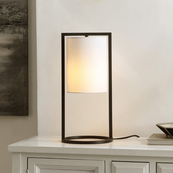 Safavieh TAMIKO, 17.75" Black Iron Table Lamp - Sleek Minimalist Design for Modern & Transitional Spaces TBL4476A