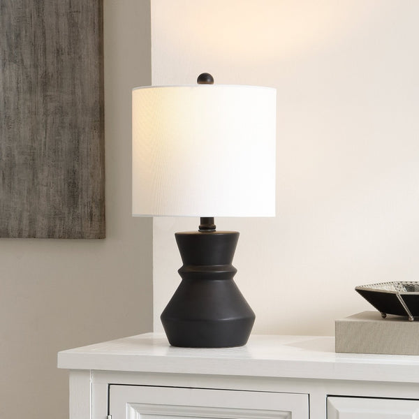 Safavieh ROSLYN, 17.5 Inch Black Ceramic Table Lamp - Stylish Ambient Lighting for Home & Office Decor TBL4515A