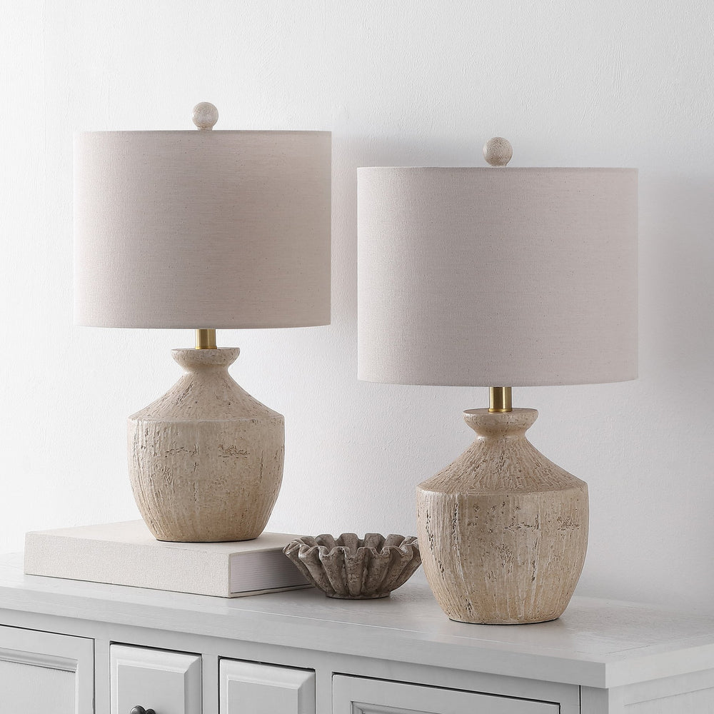 Safavieh Delacey, Elegant 21-inch Light Brown Resin Table Lamp Set Of 2 – Perfect For Any Home Décor! Light Brown Resin Body ,Fabric Shade Tbl4643a-set2