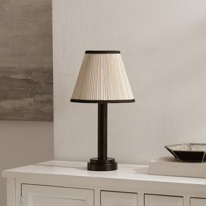 Safavieh Catina, Sleek 18" Matte Black Metal Table Lamp With Fabric Shade — Modern Minimalist Lighting For Bedside TBL4678A