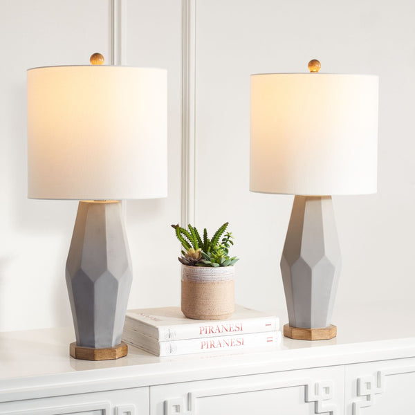 Safavieh LANDREN, Elegant 27-Inch Grey Polyresin Table Lamp Set of 2 for Stylish Ambient Lighting Décor TBL7002A-SET2