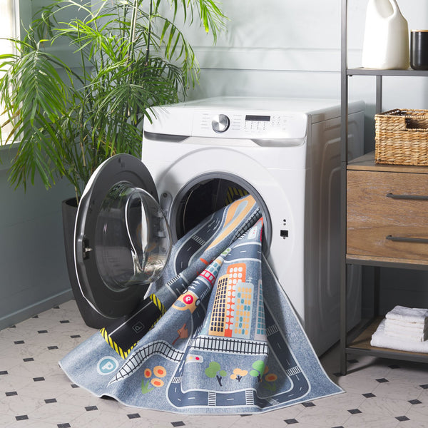 Safavieh Tacoma Kids Area Rug - Stylish And Durable Polyester Design For Kids’ Rooms With Washable Features Grey ,Dark Grey Polyester Pile Tck170f-6