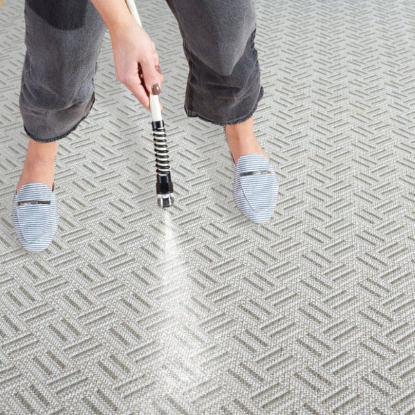 Safavieh Terrace Geometric Runner Rug Power Loomed Polypropylene for Hallways and Entryways Gray 2'-3" x 8'-0" TER800F-28