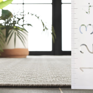 Safavieh Terrace Geometric Runner Rug Power Loomed Polypropylene for Hallways and Entryways Gray 2'-3" x 8'-0" TER800F-28
