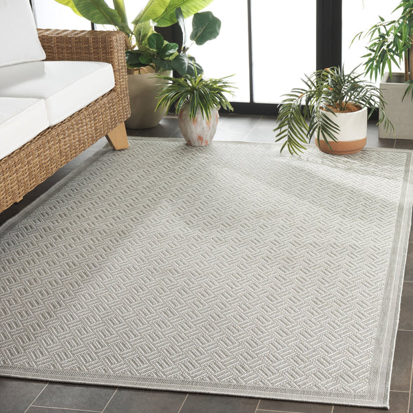 Safavieh Terrace Contemporary Grey & Ivory Geometric Area Rug — Low-Profile, Power-Loomed Durability For High-Traffic Spaces 5'-3" x 7'-6" TER800F-5