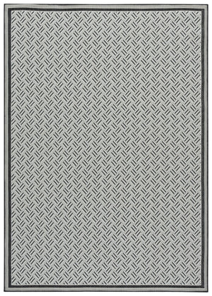 Safavieh Terrace Chic Black & White Geometric Rug — Durable Polypropylene Outdoor/Indoor Low-Profile Accent 4'-0" x 6'-0" TER800Z-4