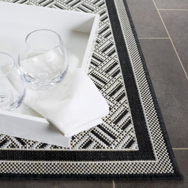 Safavieh Terrace Geometric Runner Rug Power Loomed Polypropylene for Hallways and Entryways Black 6'-7" x 6'-7" Square TER800Z-7SQ