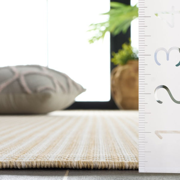 Safavieh Terrace Power Loomed Polypropylene Runner Rug for Entryways and Hallways Beige 2'-3" x 8'-0" TER802B-28