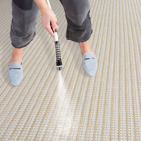 Safavieh Terrace Power Loomed Polypropylene Runner Rug for Entryways and Hallways Beige 2'-3" x 8'-0" TER802B-28