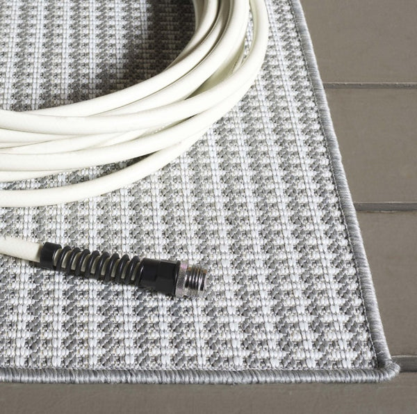 Safavieh Terrace Power Loomed Polypropylene Runner Rug for Entryways and Hallways Gray 2'-3" x 8'-0" TER802F-28