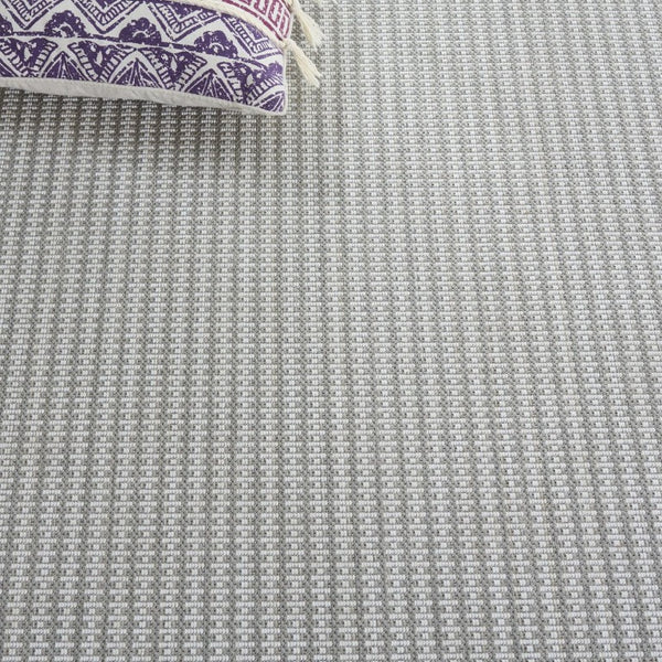 Safavieh Terrace Power Loomed Polypropylene Runner Rug for Entryways and Hallways Gray 2'-3" x 8'-0" TER802F-28