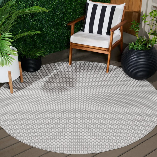Safavieh Terrace Power Loomed Polypropylene Runner Rug for Entryways and Hallways Gray 6'-7" x 6'-7" Round TER802F-7R