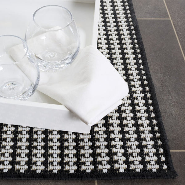 Safavieh Terrace Power Loomed Polypropylene Runner Rug for Entryways and Hallways Black 2'-3" x 8'-0" TER802Z-28