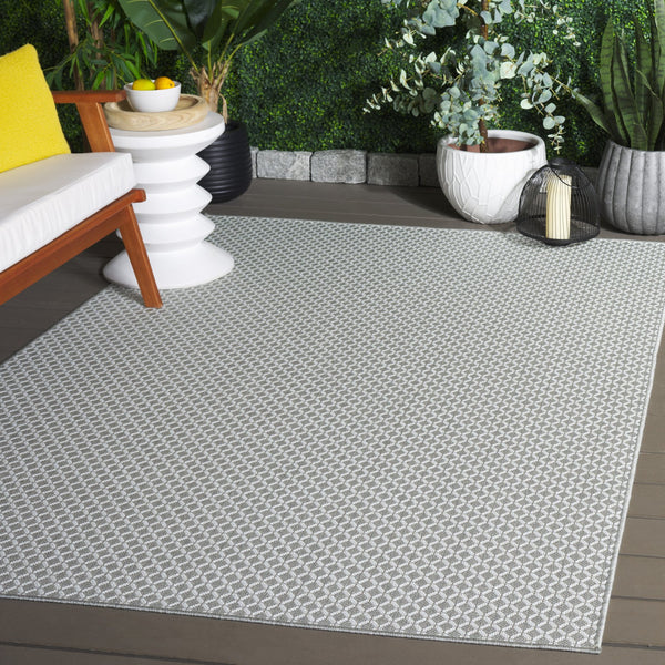 Safavieh Terrace Grey Ivory Rug With Modern Geometric Design, Low-Profile Durable Polypropylene For Indoors Outdoors 5'-3" x 7'-6" TER804F-5