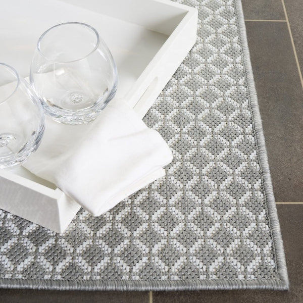 Safavieh Terrace Power Loomed Polypropylene Geometric Rug for Indoor Outdoor Patio Use TER804F-7SQ