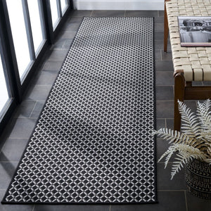 Safavieh Terrace Geometric Ring Motif Indoor Outdoor Runner Rug in Polypropylene Low Pile TER804Z-28