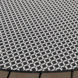 Safavieh Terrace Bold Geometric Round Polypropylene Rug for Indoor Outdoor Living Spaces TER804Z-7R