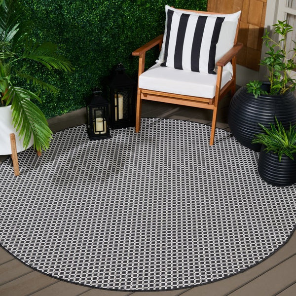 Safavieh Terrace Bold Geometric Round Polypropylene Rug for Indoor Outdoor Living Spaces TER804Z-7R