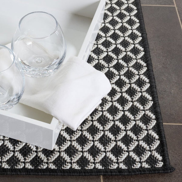 Safavieh Terrace Geometric Honeycomb Polypropylene Rug Indoor Outdoor Modern Statement Piece TER804Z-7SQ